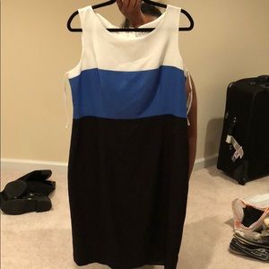 Kasper cocktail dress NWT